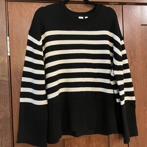 Gap Sweater